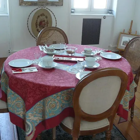 D'hotes L'albinque فندق مبيت وإفطار